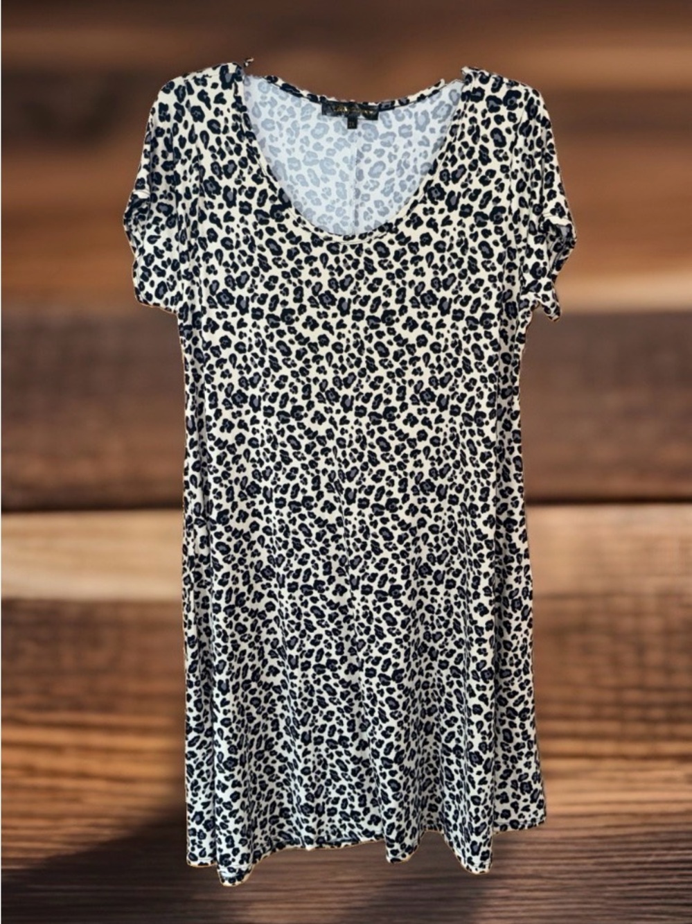 Lexington Ave. Gray Scale Leopard Print Scoop Neck Midi Dress - 2X - EC